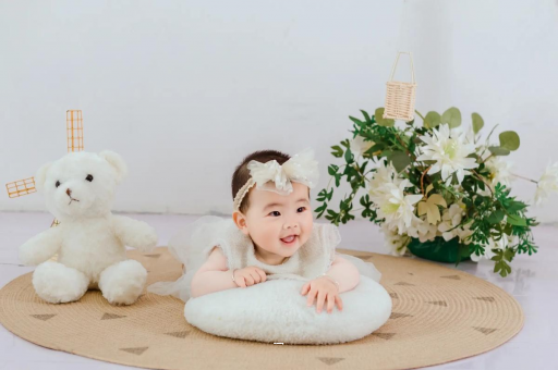 广州代怀试管生子为什么宝宝老是吐奶